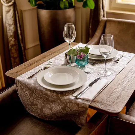 Hotel Julius A Emma - Luxury Boutique Retreat