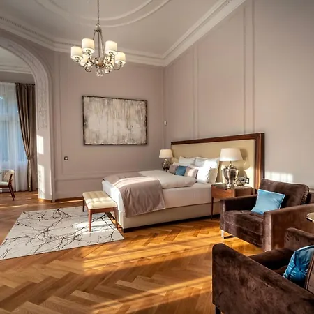 Julius A Emma - Luxury Boutique Retreat Hotel 5*